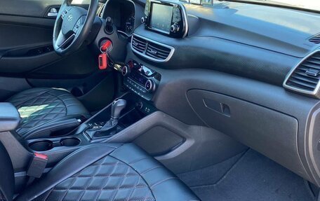 Hyundai Tucson III, 2018 год, 2 550 000 рублей, 7 фотография