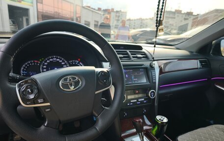 Toyota Camry, 2013 год, 1 700 000 рублей, 8 фотография