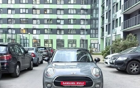 MINI Hatch, 2018 год, 1 350 000 рублей, 9 фотография