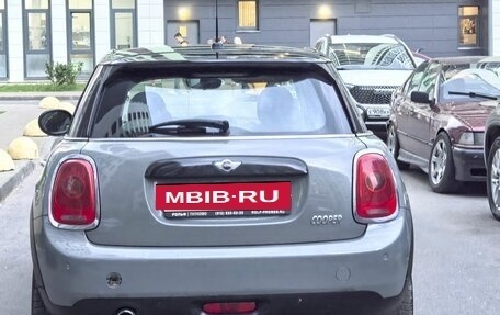 MINI Hatch, 2018 год, 1 350 000 рублей, 17 фотография