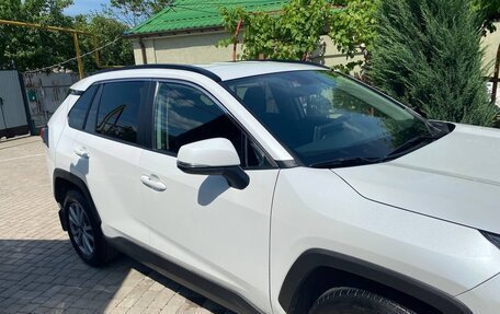 Toyota RAV4, 2020 год, 2 800 000 рублей, 7 фотография