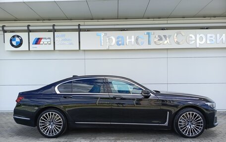 BMW 7 серия, 2020 год, 6 090 000 рублей, 4 фотография