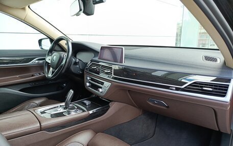 BMW 7 серия, 2020 год, 6 090 000 рублей, 11 фотография