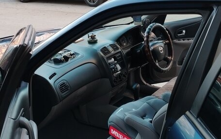 Mazda 323, 2001 год, 400 000 рублей, 2 фотография