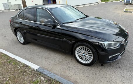 BMW 3 серия, 2017 год, 2 300 000 рублей, 3 фотография