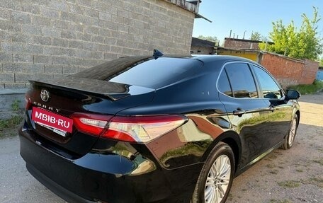 Toyota Camry, 2019 год, 2 400 000 рублей, 6 фотография