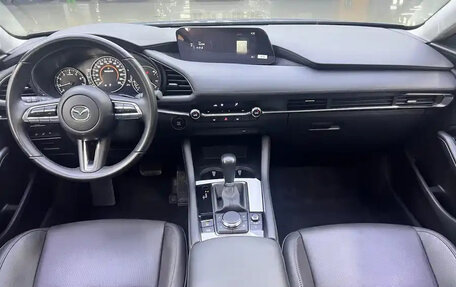 Mazda 3, 2022 год, 1 790 000 рублей, 11 фотография