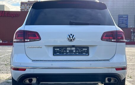Volkswagen Touareg III, 2017 год, 3 600 000 рублей, 2 фотография