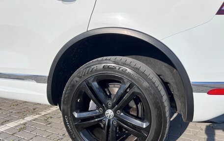 Volkswagen Touareg III, 2017 год, 3 600 000 рублей, 11 фотография