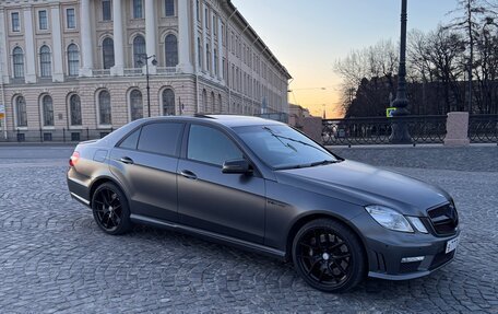 Mercedes-Benz E-Класс, 2011 год, 2 350 000 рублей, 11 фотография
