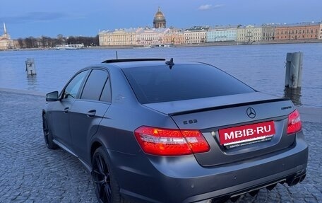 Mercedes-Benz E-Класс, 2011 год, 2 350 000 рублей, 12 фотография
