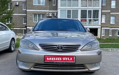 Toyota Camry V40, 2005 год, 900 000 рублей, 1 фотография