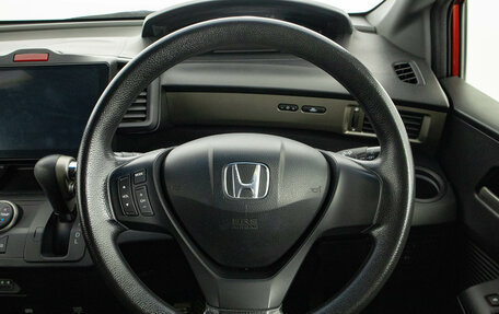 Honda Freed I, 2010 год, 999 000 рублей, 16 фотография