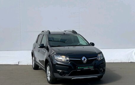 Renault Sandero II рестайлинг, 2015 год, 720 000 рублей, 3 фотография