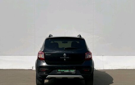 Renault Sandero II рестайлинг, 2015 год, 720 000 рублей, 6 фотография