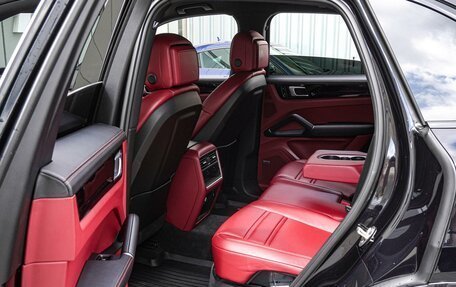 Porsche Cayenne III, 2020 год, 8 980 000 рублей, 11 фотография