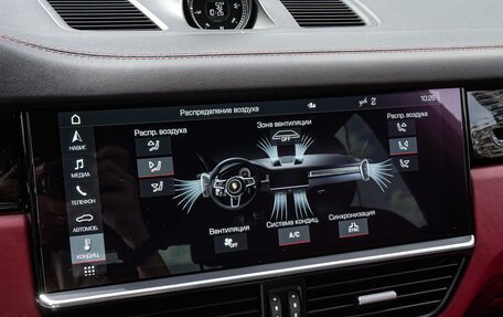 Porsche Cayenne III, 2020 год, 8 980 000 рублей, 14 фотография