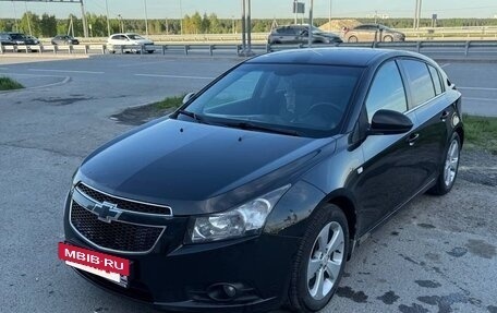 Chevrolet Cruze II, 2011 год, 780 000 рублей, 3 фотография