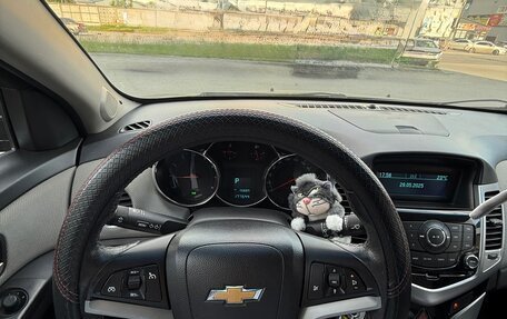 Chevrolet Cruze II, 2011 год, 780 000 рублей, 11 фотография