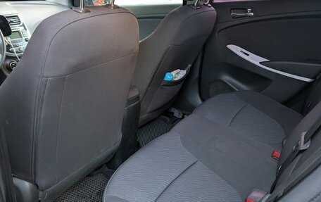 Hyundai Solaris II рестайлинг, 2012 год, 770 000 рублей, 6 фотография