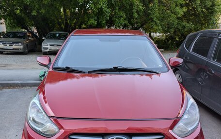 Hyundai Solaris II рестайлинг, 2012 год, 770 000 рублей, 5 фотография