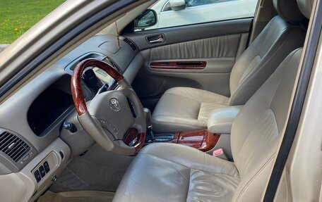 Toyota Camry V40, 2005 год, 900 000 рублей, 5 фотография