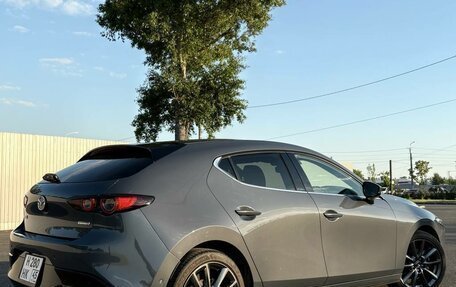 Mazda 3, 2020 год, 1 650 000 рублей, 4 фотография