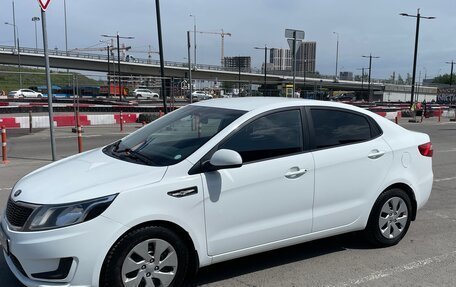 KIA Rio III рестайлинг, 2014 год, 790 000 рублей, 2 фотография