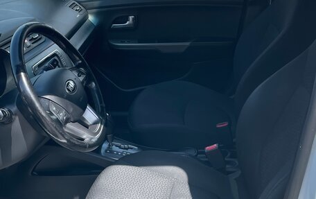 KIA Rio III рестайлинг, 2014 год, 790 000 рублей, 10 фотография