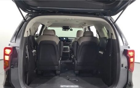 KIA Carnival, 2024 год, 4 055 000 рублей, 11 фотография