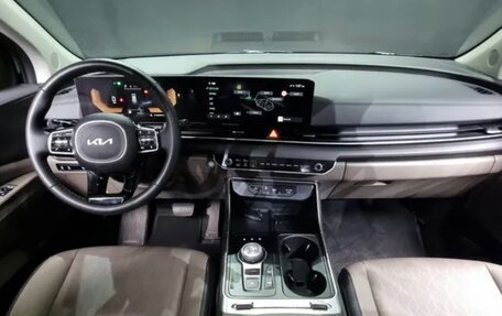 KIA Carnival, 2024 год, 4 055 000 рублей, 5 фотография