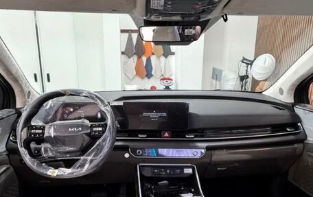 KIA Carnival, 2025 год, 6 186 000 рублей, 9 фотография