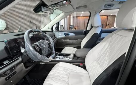 KIA Carnival, 2025 год, 6 186 000 рублей, 17 фотография