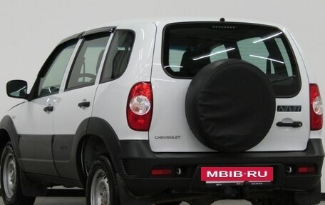 Chevrolet Niva I рестайлинг, 2018 год, 741 600 рублей, 3 фотография