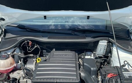 Volkswagen Polo VI (EU Market), 2019 год, 1 075 000 рублей, 18 фотография