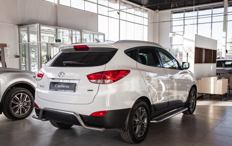 Hyundai ix35 I рестайлинг, 2013 год, 1 350 000 рублей, 2 фотография