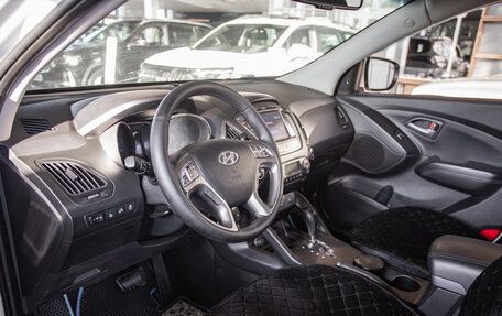 Hyundai ix35 I рестайлинг, 2013 год, 1 350 000 рублей, 13 фотография