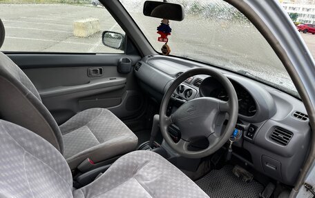Nissan March II, 2001 год, 295 000 рублей, 6 фотография