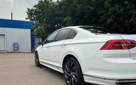 Volkswagen Passat B8 рестайлинг, 2017 год, 2 400 000 рублей, 2 фотография