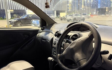 Toyota Vitz, 2001 год, 390 000 рублей, 6 фотография