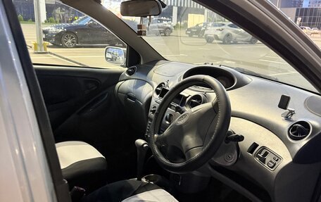 Toyota Vitz, 2001 год, 390 000 рублей, 7 фотография