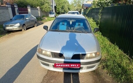Mitsubishi Carisma I, 2003 год, 400 000 рублей, 12 фотография