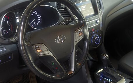 Hyundai Santa Fe III рестайлинг, 2017 год, 2 130 000 рублей, 22 фотография