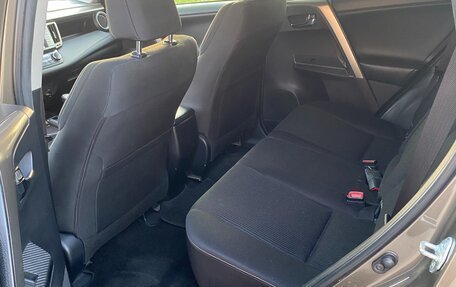 Toyota RAV4, 2013 год, 1 900 000 рублей, 5 фотография