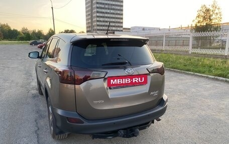 Toyota RAV4, 2013 год, 1 900 000 рублей, 13 фотография