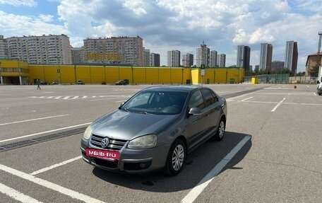 Volkswagen Jetta VI, 2009 год, 450 000 рублей, 2 фотография