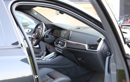 BMW X6 M, 2021 год, 12 000 000 рублей, 3 фотография