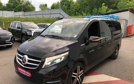 Mercedes-Benz V-Класс, 2019 год, 4 997 000 рублей, 1 фотография