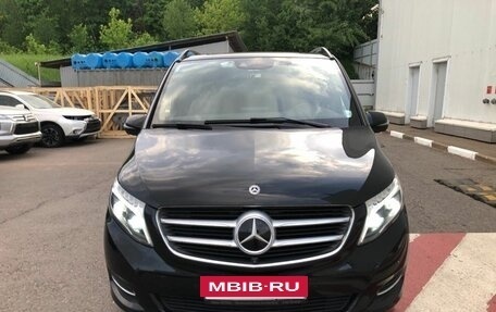 Mercedes-Benz V-Класс, 2019 год, 4 997 000 рублей, 2 фотография