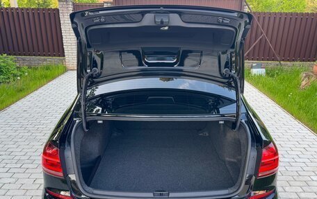 Volkswagen Passat B8 рестайлинг, 2015 год, 1 390 000 рублей, 9 фотография